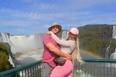 Lari Colares viajou 47 países